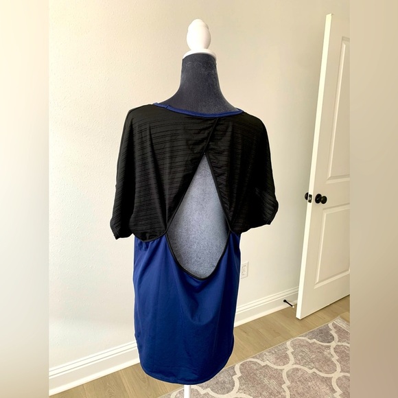 Shape Active Moisture-Wicking Tee - Picture 5 of 6